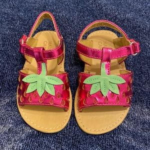 Harper Canyon Strawberry Sandals